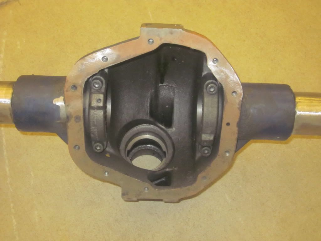 Rock Jock rear 60 centersection and tubes Pirate 4x4